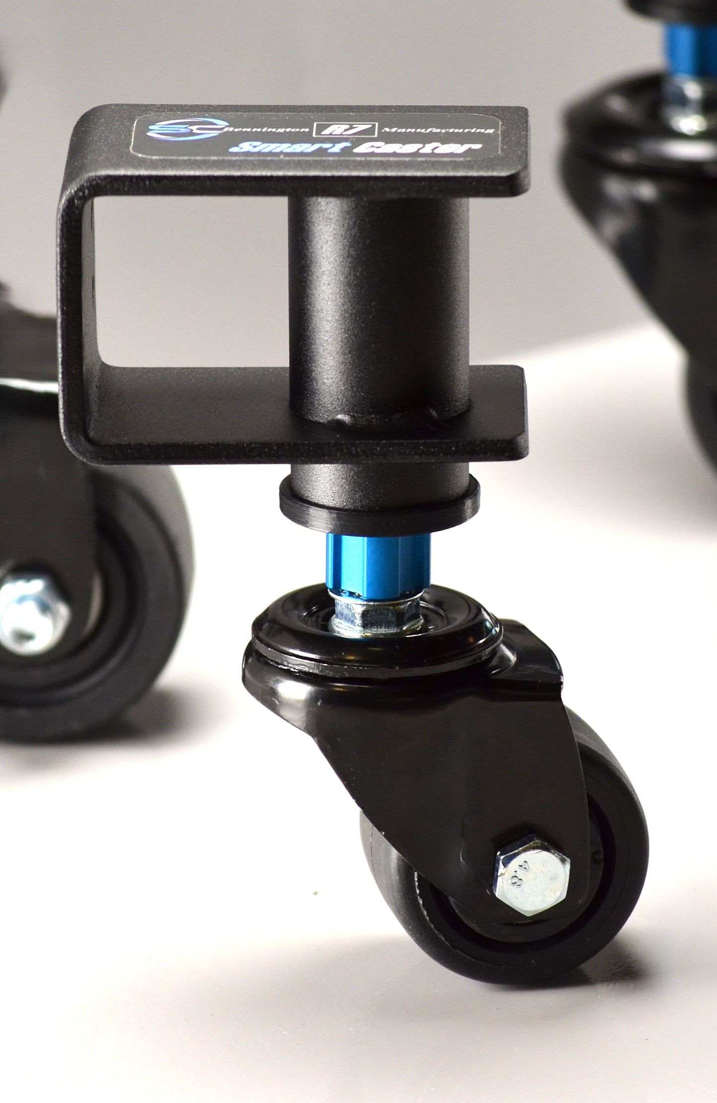 One set includes - Four  of the original R7 Smart Casters (fully assembled).